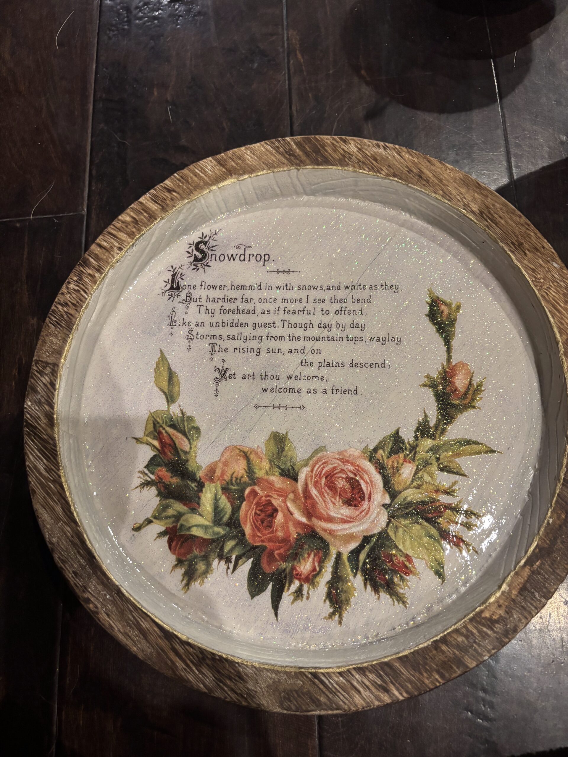 Scripture decoupaged oyster shell — Love is patient